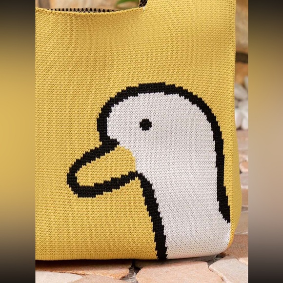 TOTE Yellow Duck Bohemian Crochet • Spring Boho Vest Bag NWOT 💛✨💛 - Picture 4 of 10